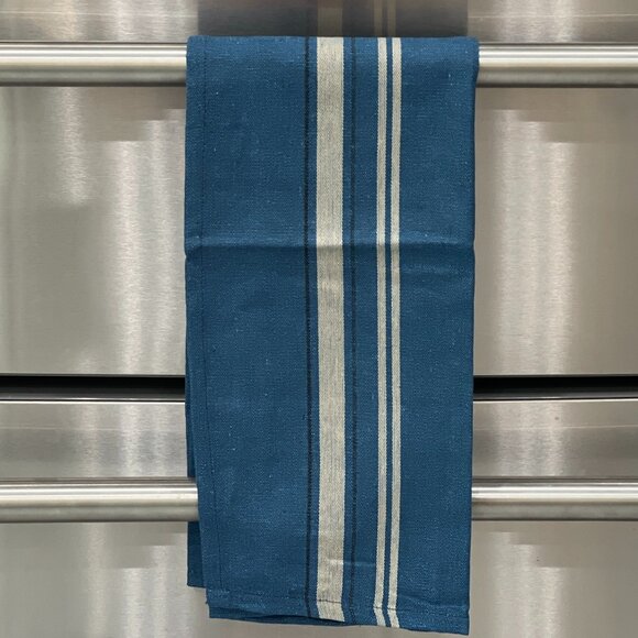 Handsome and Crisp Classic Kitchen Towel-NEW - Picture 4 of 11